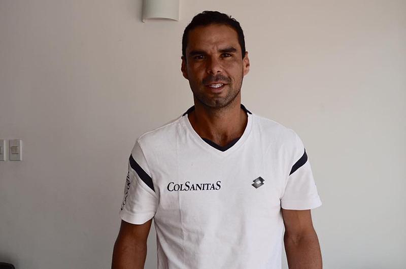 A octavos de final del Milo Open 2015 avanza Alejandro Falla