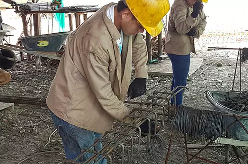 Uno de cada tres nuevos empleos se generan en la construcción