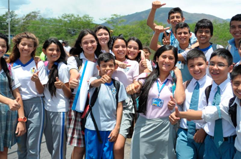 Más de 10 millones de estudiantes se matricularon en el 2014