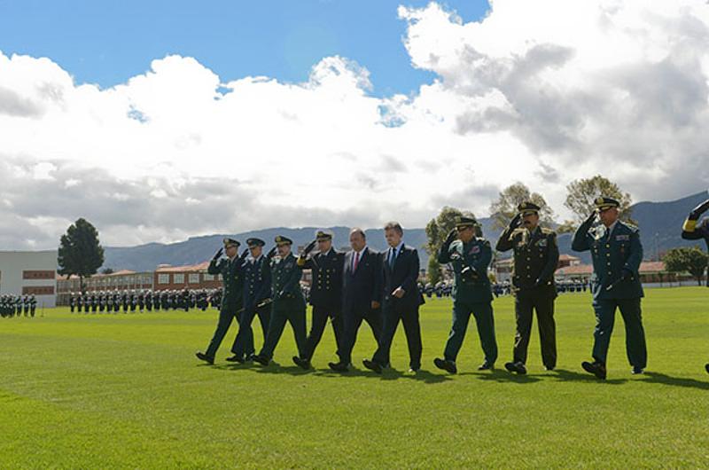 Presidente Santos dice a las Farc que es el momento de las decisiones para ver si hay paz o si seguimos en la guerra