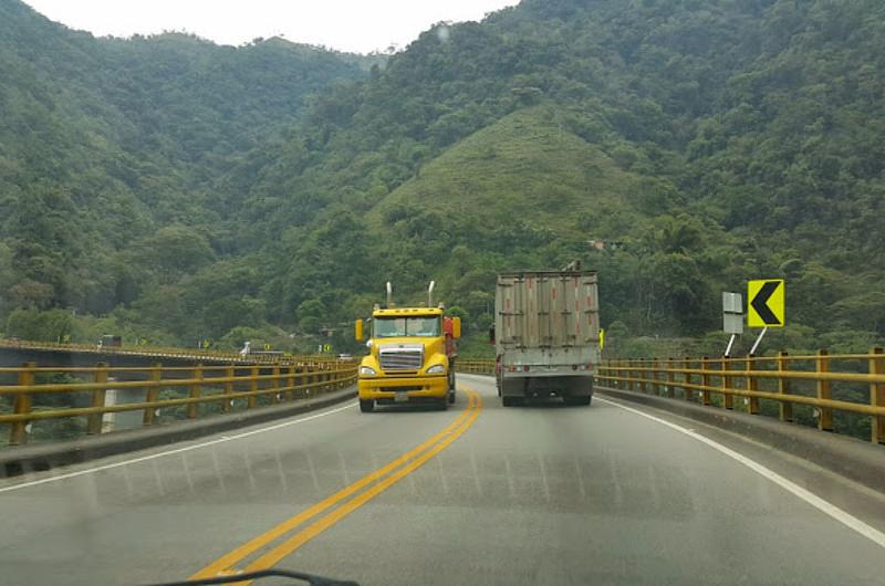 Autoridades alistan plan vial Bogotá-Villavicencio para puente festivo