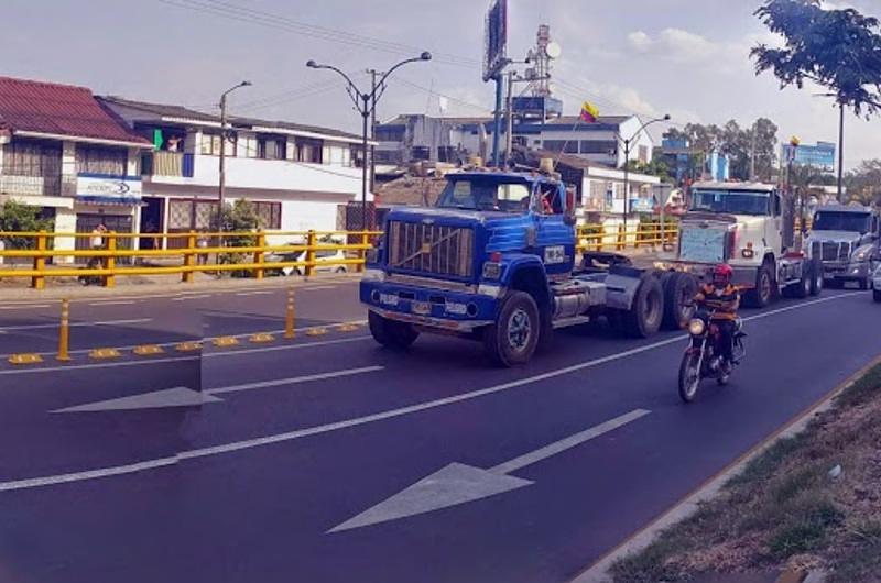 Gobierno y camioneros llegan a acuerdo y levantan paro tras 24 días de parálisis