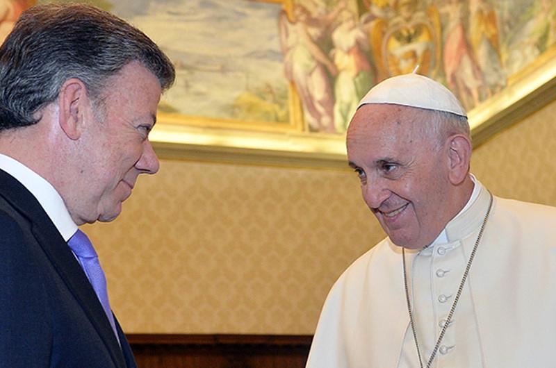 El Papa Francisco le pidió al Presidente Santos perseverar en la búsqueda de la paz de Colombia