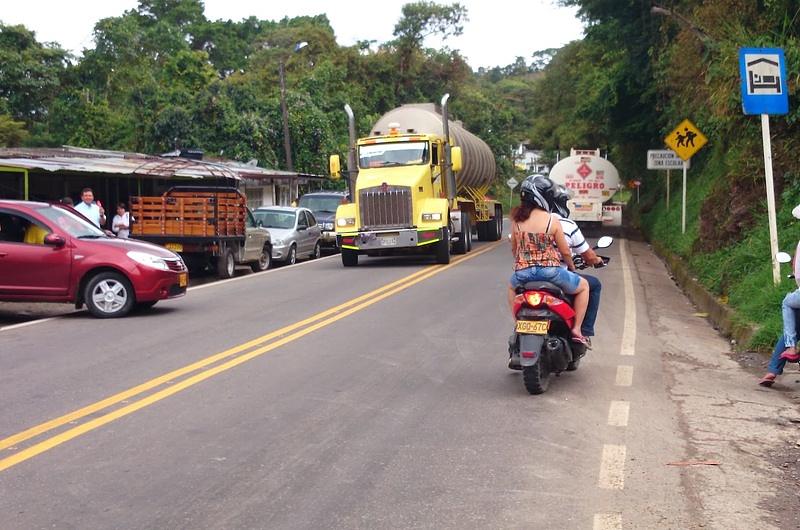 Operativos contra sobrecupos en motocicletas en Villavicencio