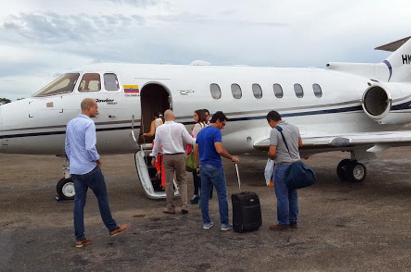 Santos analizará posibilidad de vuelos comerciales en aeropuerto de Apiay