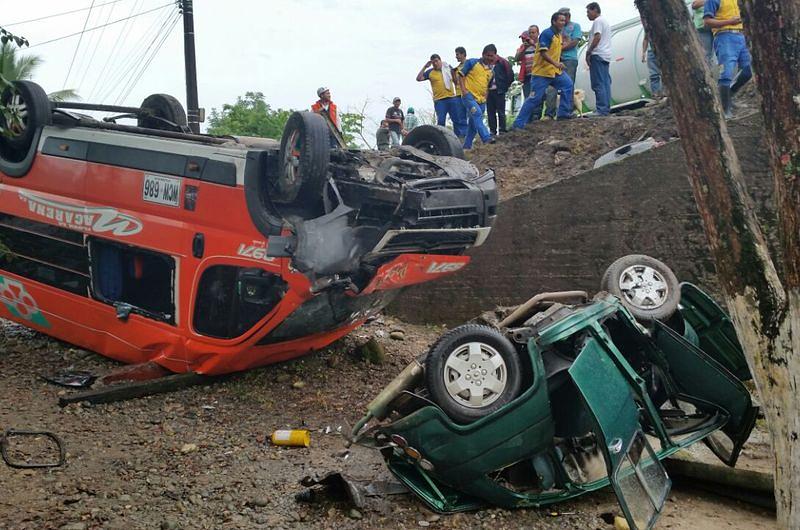 Seis heridos en accidente de tránsito en vía Acacías-Guamal