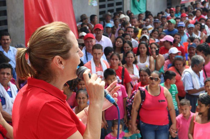 Campaña de Marcela Amaya, candidata a la gobernación del Meta, denuncia intimidación de hombres armados en Mesetas