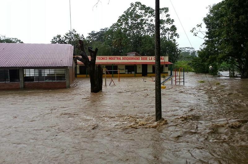 Cinco toneladas de ayuda de los villavicenses para damnificados por invierno en el Ariari