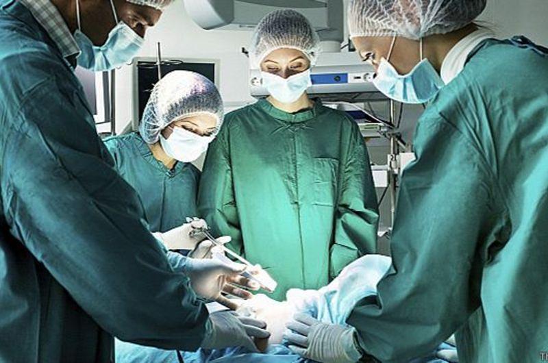 Se realiza primer transplante de pene en la historia 