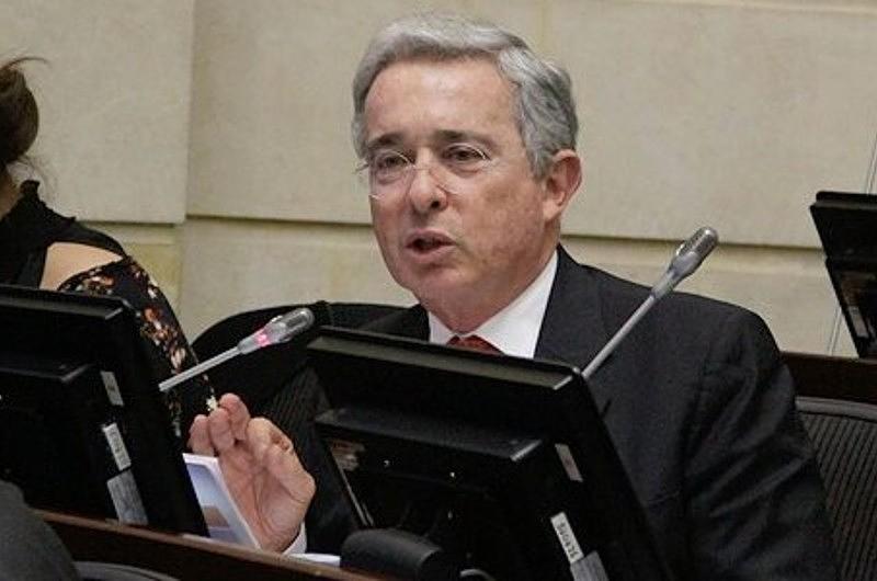 “Pido a la Corte que me investigue porque la fiscal Parra dice que a ella y a María del Pilar Hurtado las quiero asesinar”: Uribe 