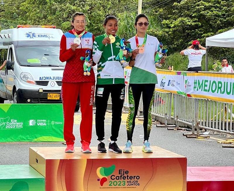 ¡Histórico! Meta gana oro en maratón femenina en Juegos