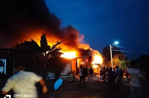 Un incendio consumió dos casas en Mapiripán