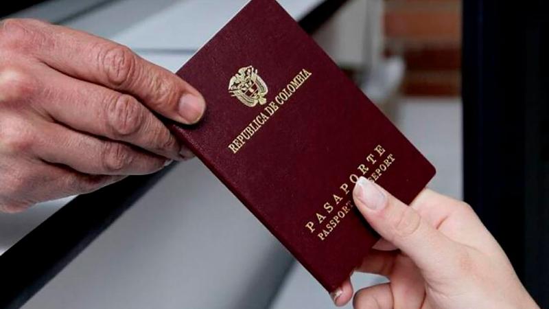 40 mil pasaportes a la espera de su dueño