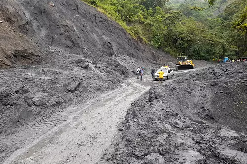 Transversal del Cusiana cerrada por peligro estructural