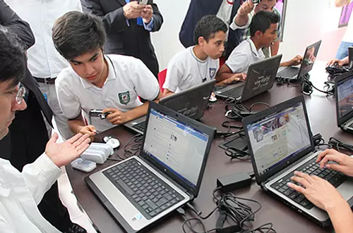 MinTIC cancela licitación para llevar internet a escuelas