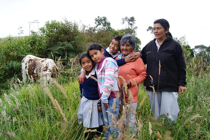 FUNDAGÁN transforma el campo con 'Una Vaca por la Paz'