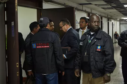 Fiscalía desmantela red criminal en la UNGRD