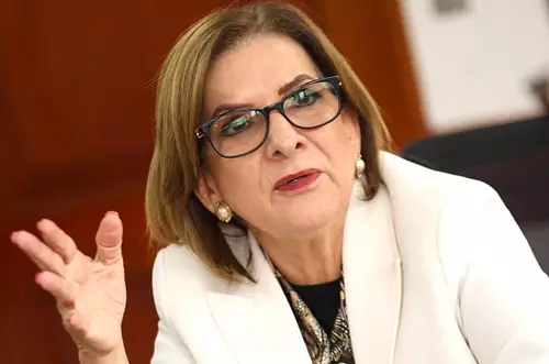 "Sin control, la democracia peligra" Procuradora