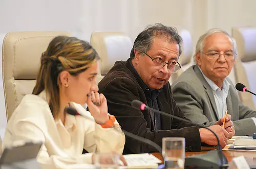 Gobierno Nacional defiende el alza del diésel