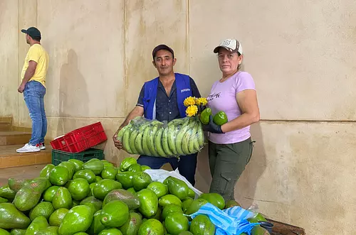 Mercado Campesino Express: Apoyo a Agricultores del Meta