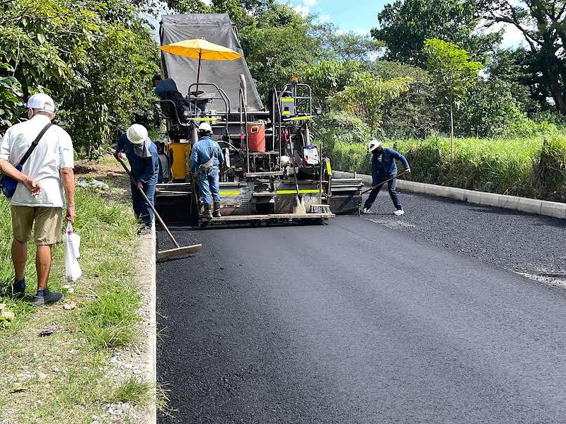 Villa Juliana celebra avance del 75 % en su pavimentación