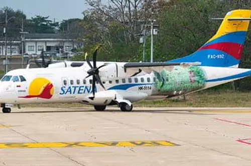 SATENA refuerza flota con nuevo avión