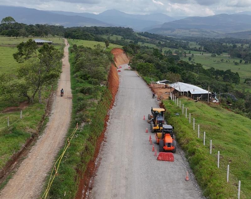 La vía Uribe-Papamene, el megaproyecto que conecta al Meta