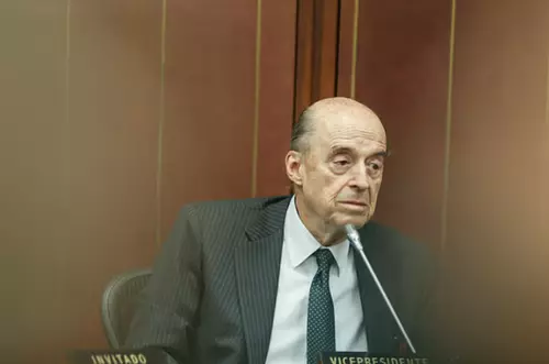 Exministro Leyva, destituido e inhabilitado por 10 años