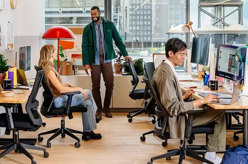 ¿Es posible ser feliz trabajando en Colombia?