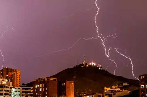 Tragedia en Cajibío: un rayo mata a cuatro mujeres
