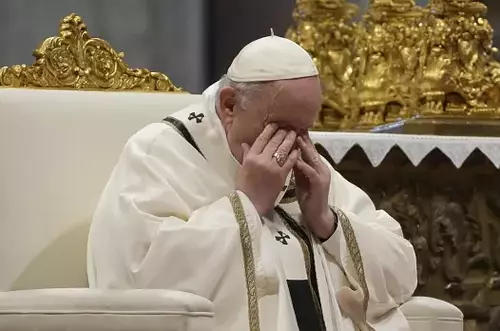 Salud del Papa Francisco preocupa al Vaticano