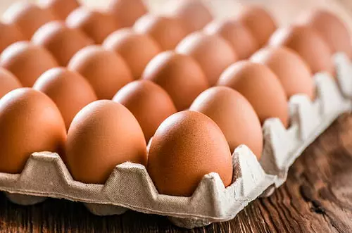 Huevos en nevera: el error que te puede enfermar