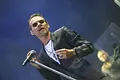 Marc Anthony explota tras botellazo en concierto
