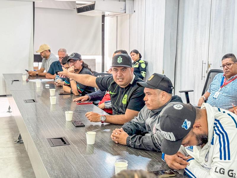 Villavicencio impulsa política pública para barras de fútbol