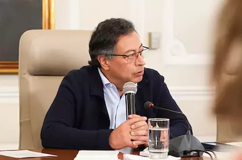 Petro desata polémica con su frase sobre la cocaína