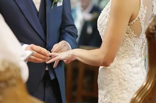 Colombia prohíbe el matrimonio infantil por inconstitucional