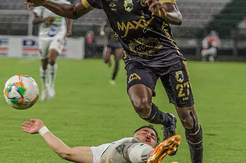 ¿Qué pasó con Mosquera y Quiñónez en Llaneros?