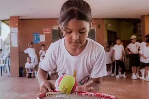 Gobierno invierte $83 mil millones en deporte escolar