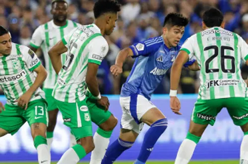 Millonarios empata y sigue arriba: así fue el clásico