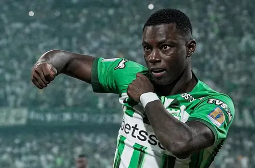 Hinestroza en duda tras caer lesionado en Cali