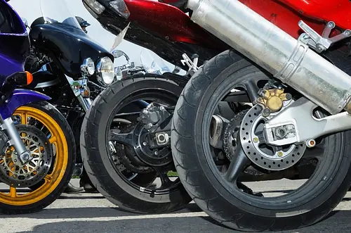 Aplazan nueva normativa para motos hasta septiembre