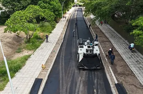 Inician obras en la carrera Séptima de Puerto López