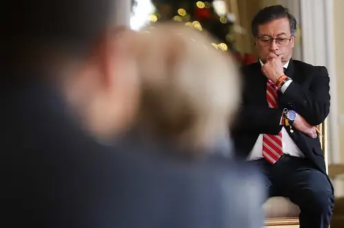 EE. UU. lanza advertencia a Colombia por acercamiento de Petro a China