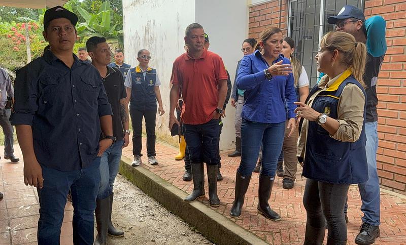 Gobernación del Meta entregó 700 ayudas a damnificados por lluvias