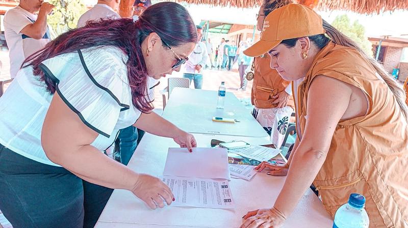 Gobierno entrega 1.055 hectáreas a firmantes de paz en Catatumbo