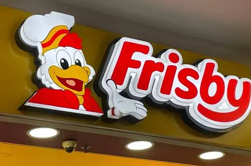 Frisby desmiente operación en España y anuncia acciones