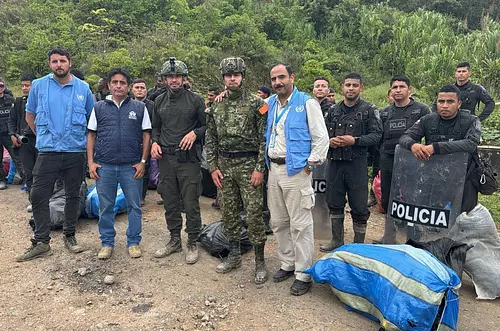 Liberan a 29 uniformados secuestrados en Cauca