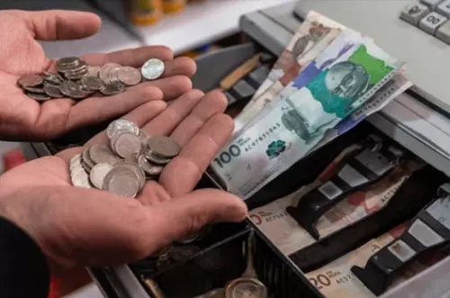 ¡Atención! Bancos cambiarán billetes y monedas gratis