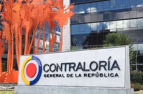 Contraloría vigila a la DIAN por déficit tributario