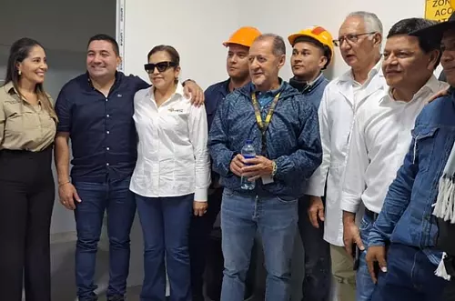 Millonaria inversión para recuperar centros de salud